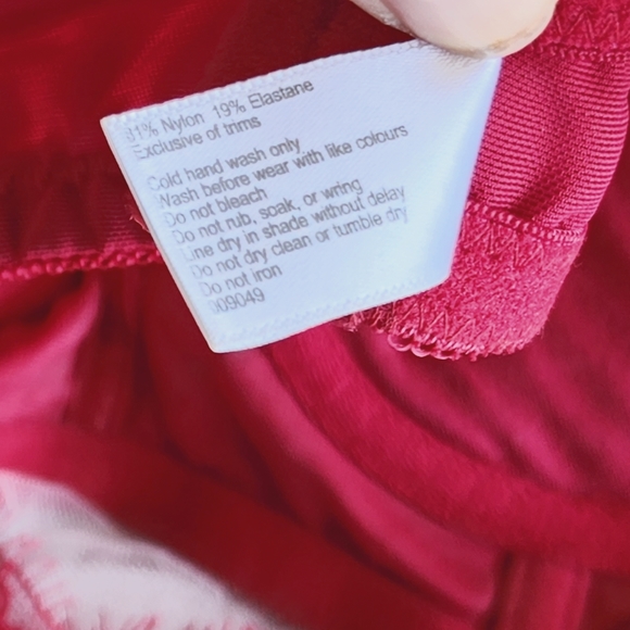 NWOT BRAS N THINGS sz 12B 2 piece lingerie set in Christmas red with diamantes - Picture 10 of 16